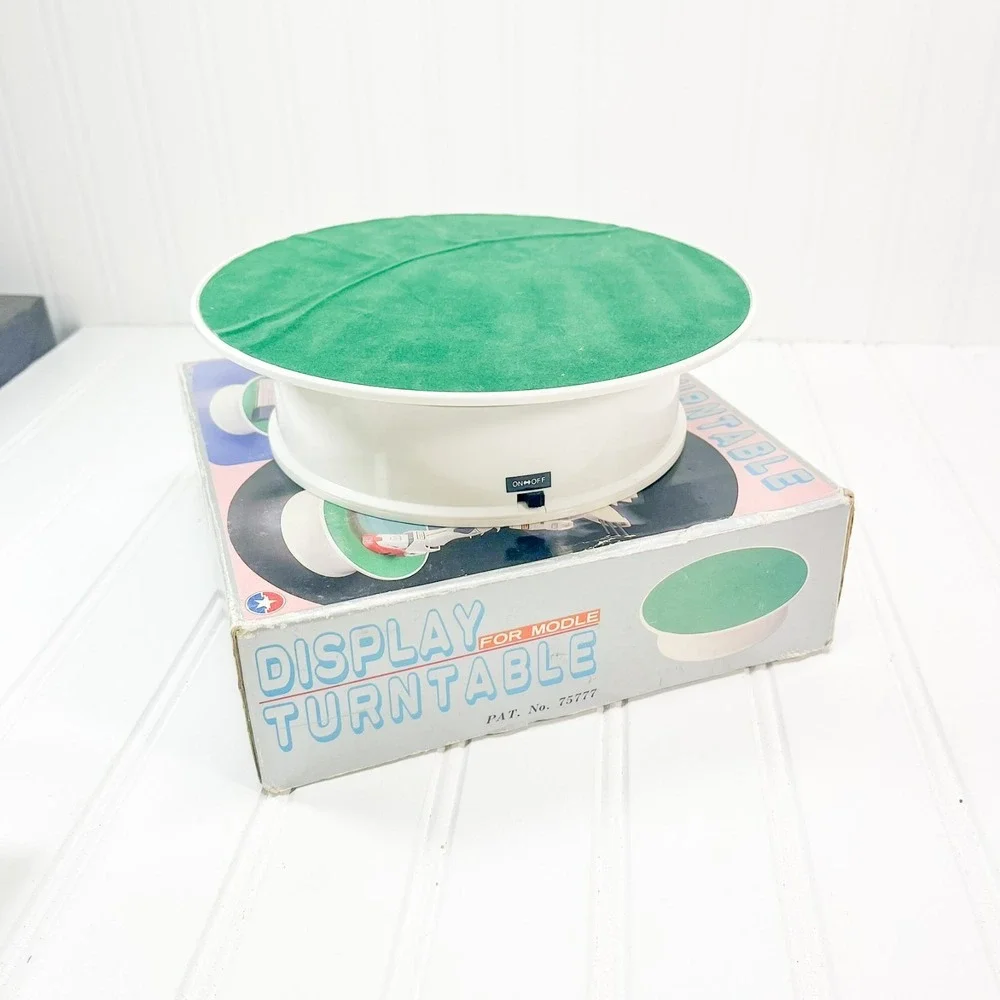 Batter Operated Display‎ Turntable for Model, 200MM DIAMETER Works! Pat No 75777